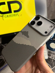 Luxo White Mountain Carbon Magsafe Case 17 Pro Max