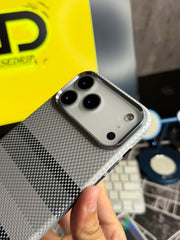 Luxo White Sunset Carbon MagSafe Case 17 Pro Max