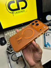 Kuvete Cosmic Orange Clear Magsafe Case 17 Series (Non Yellowing)