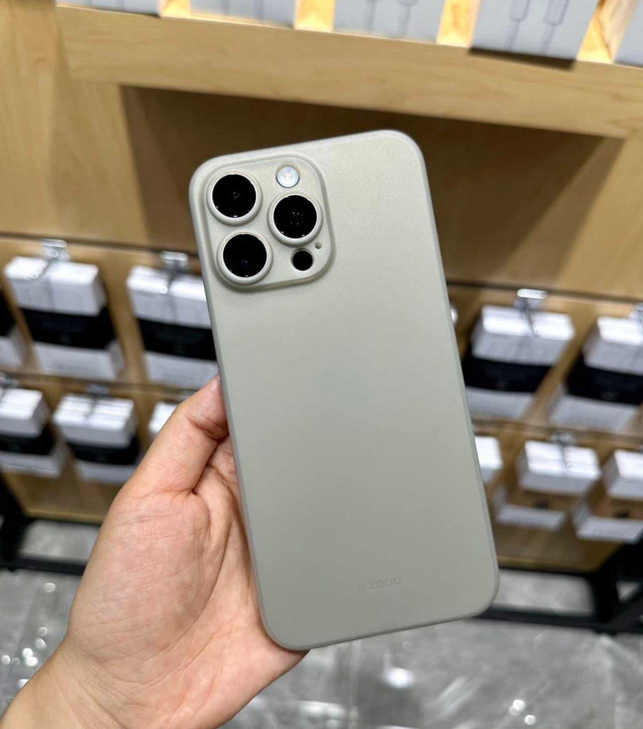AirSkin Natural Titanium iPhone 15,16 series AirSkin Natural Titanium iPhone 15,16 series
