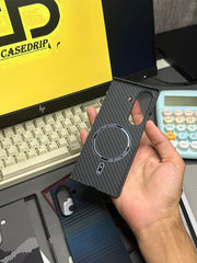 Luxo Full Black Carbon Pattern Case Fold 7 With MagSafe