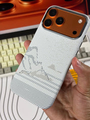 Luxo White Mountain Star Carbon MagSafe Case
