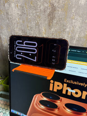 Flexible silicone phone holder.
