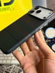 Luxo Black Green Pattern Carbon Magsafe Case 17 Pro Max