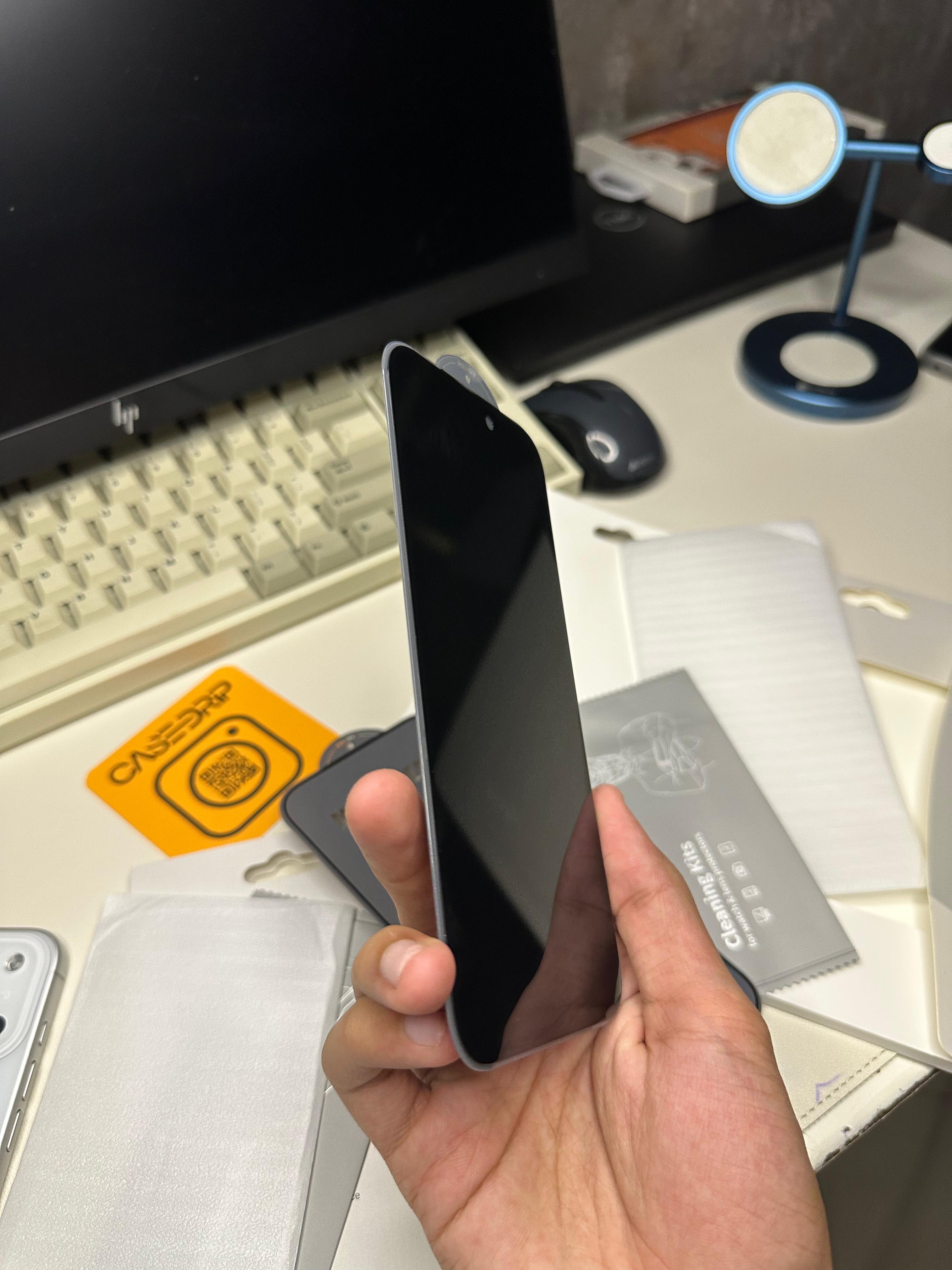 URR Glass Protector