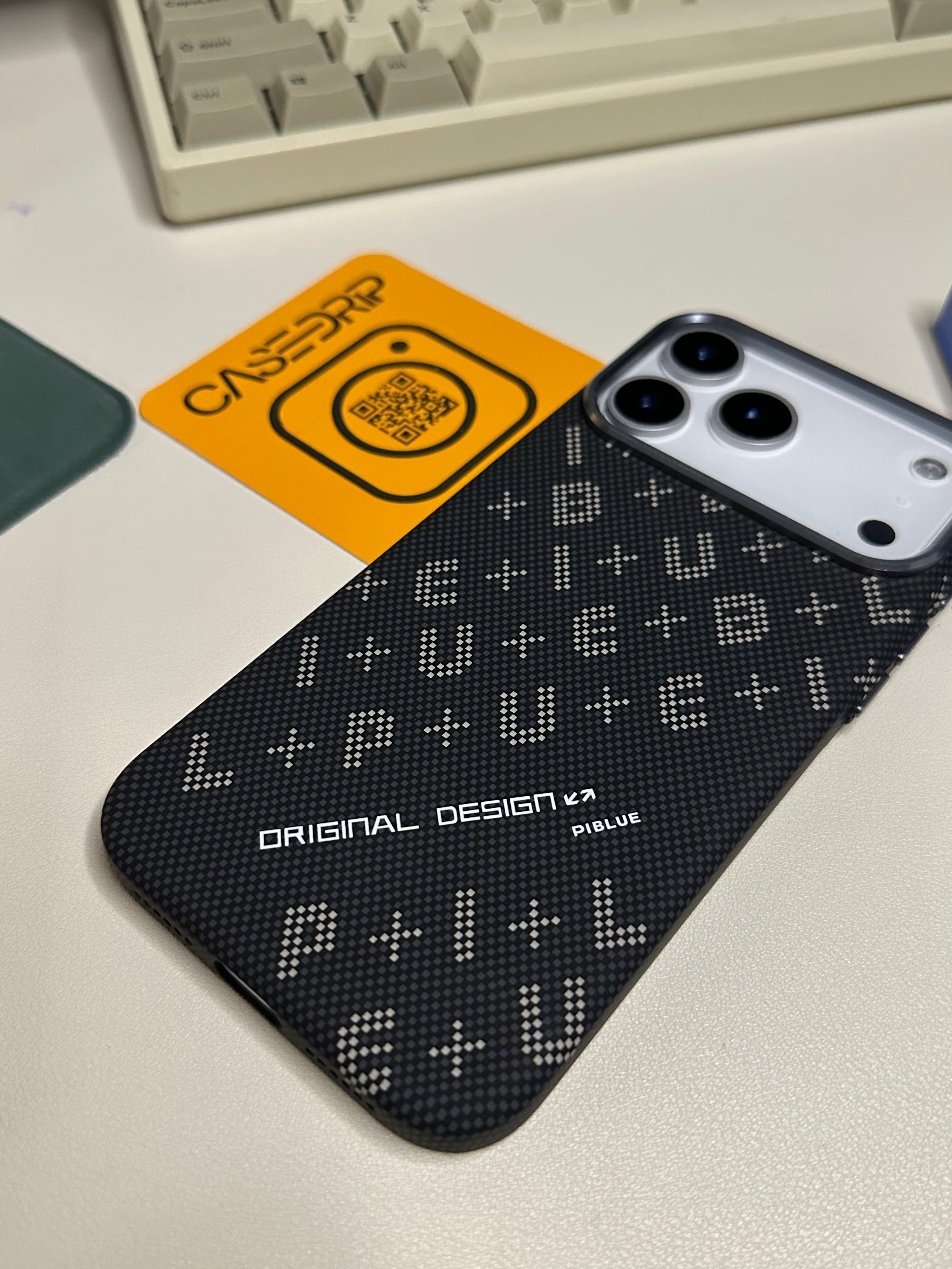 Piblue Carbon Texture Cases 17 Pro Max