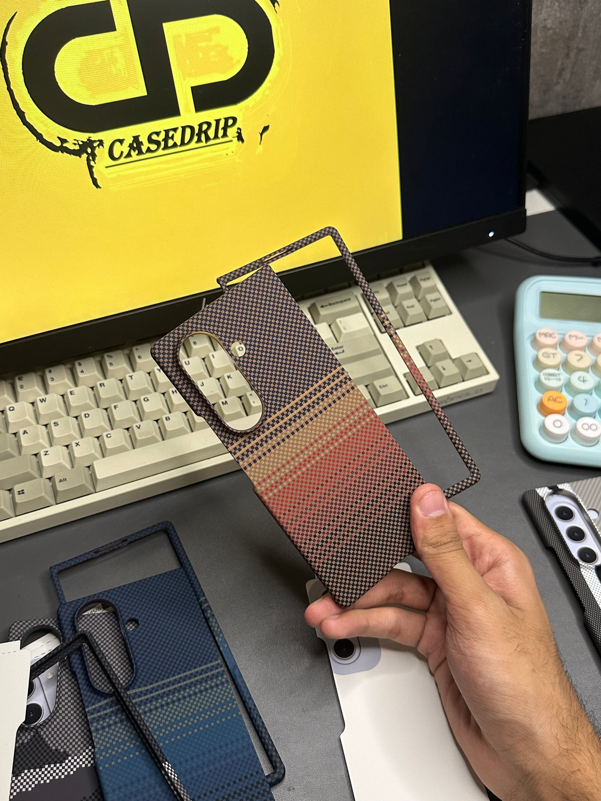 Z fold 7 magsafe luxo like pitaka desert sunset