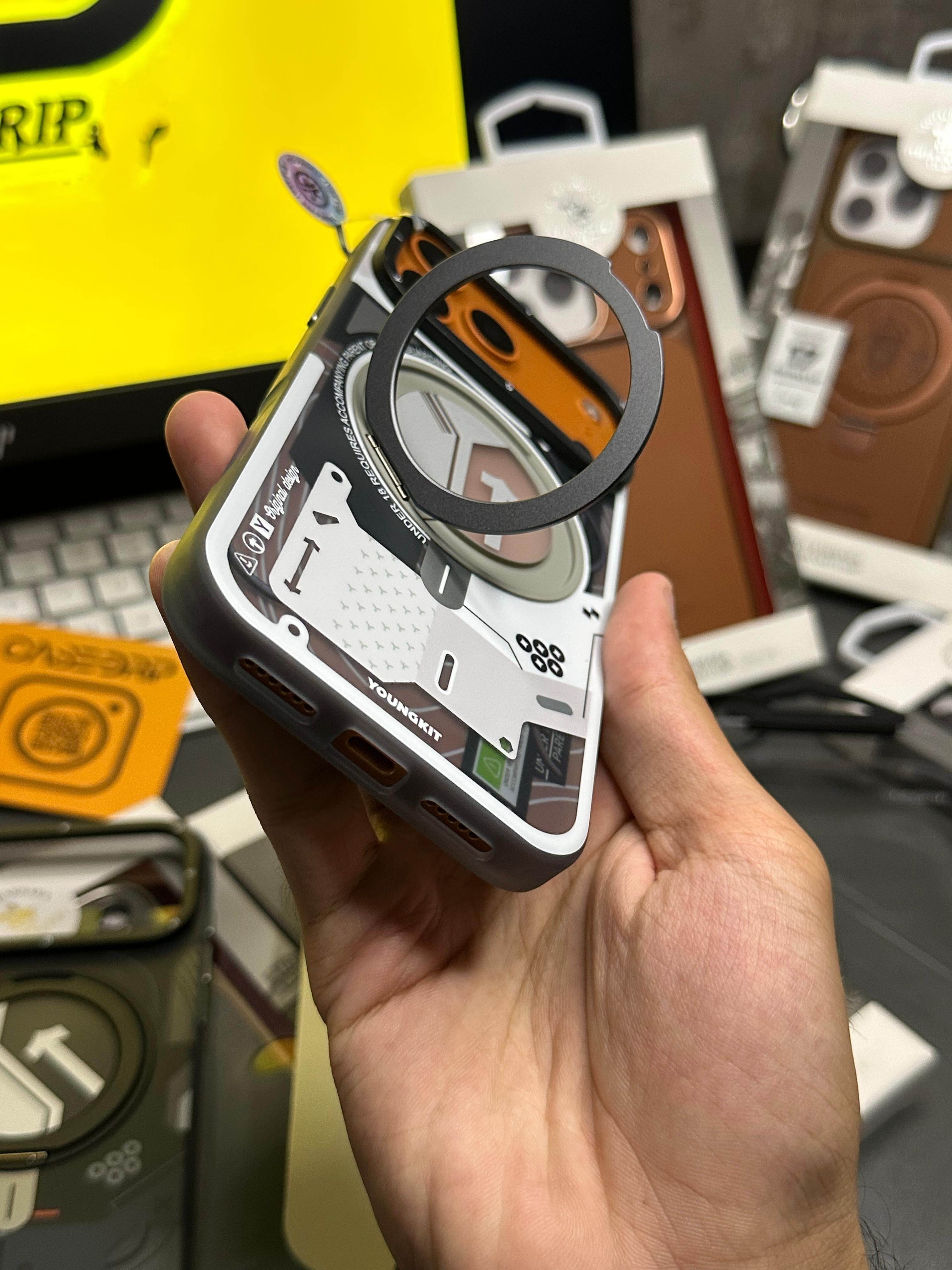 Youngkit Cyberpunk Stand Cases 17 Series
