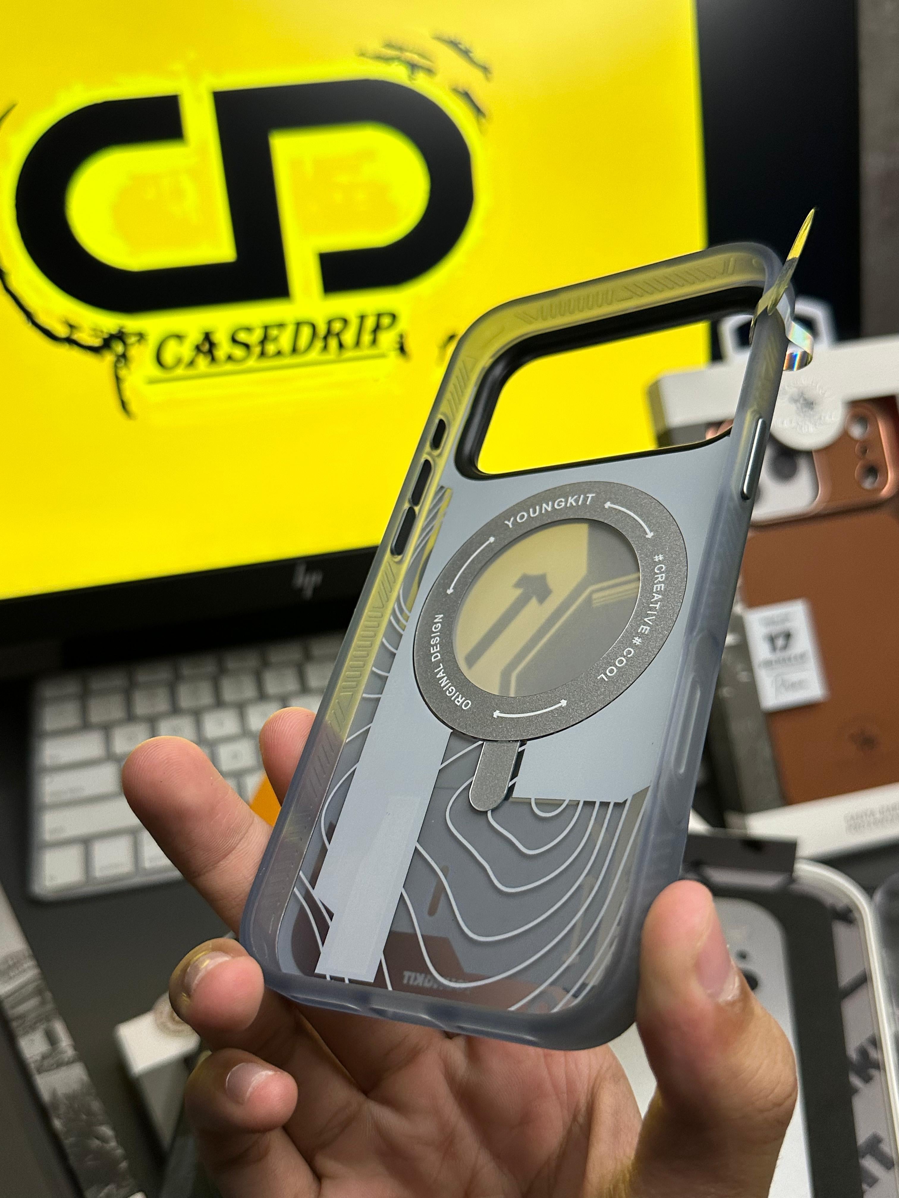 Youngkit Cyberpunk Stand Cases 17 Series