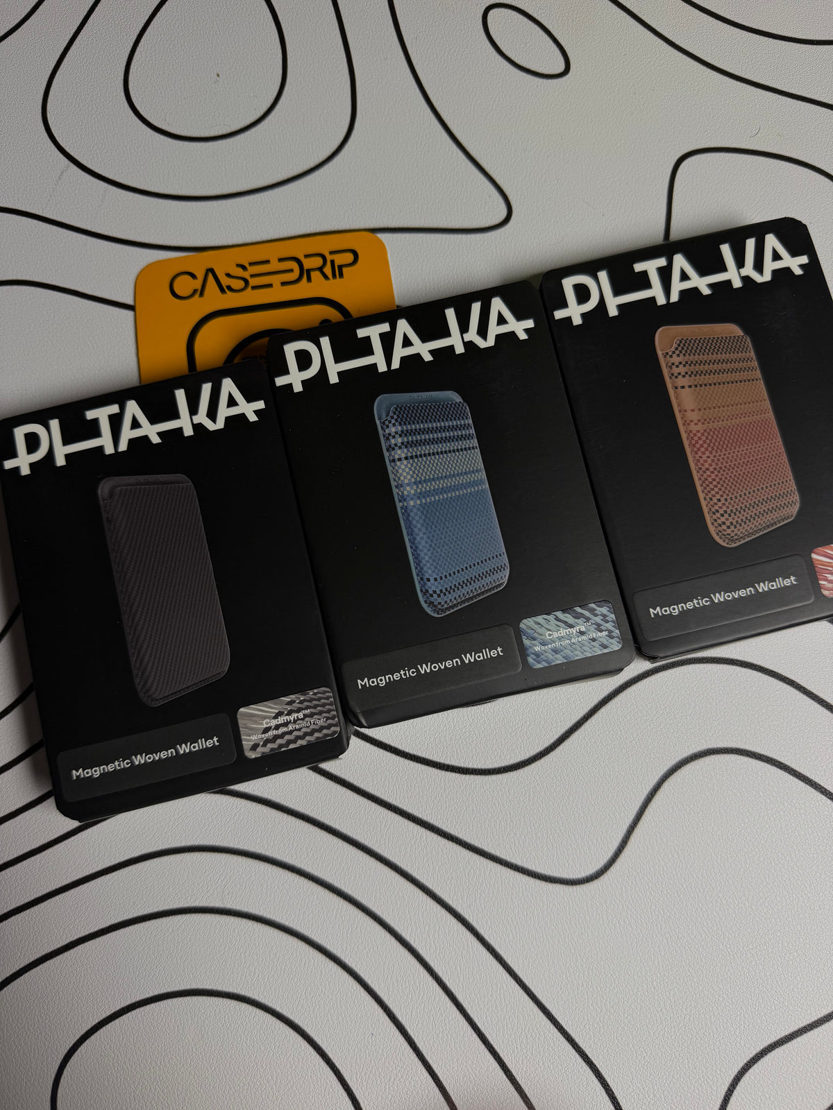 Pitaka 1:1 magsafe wallets