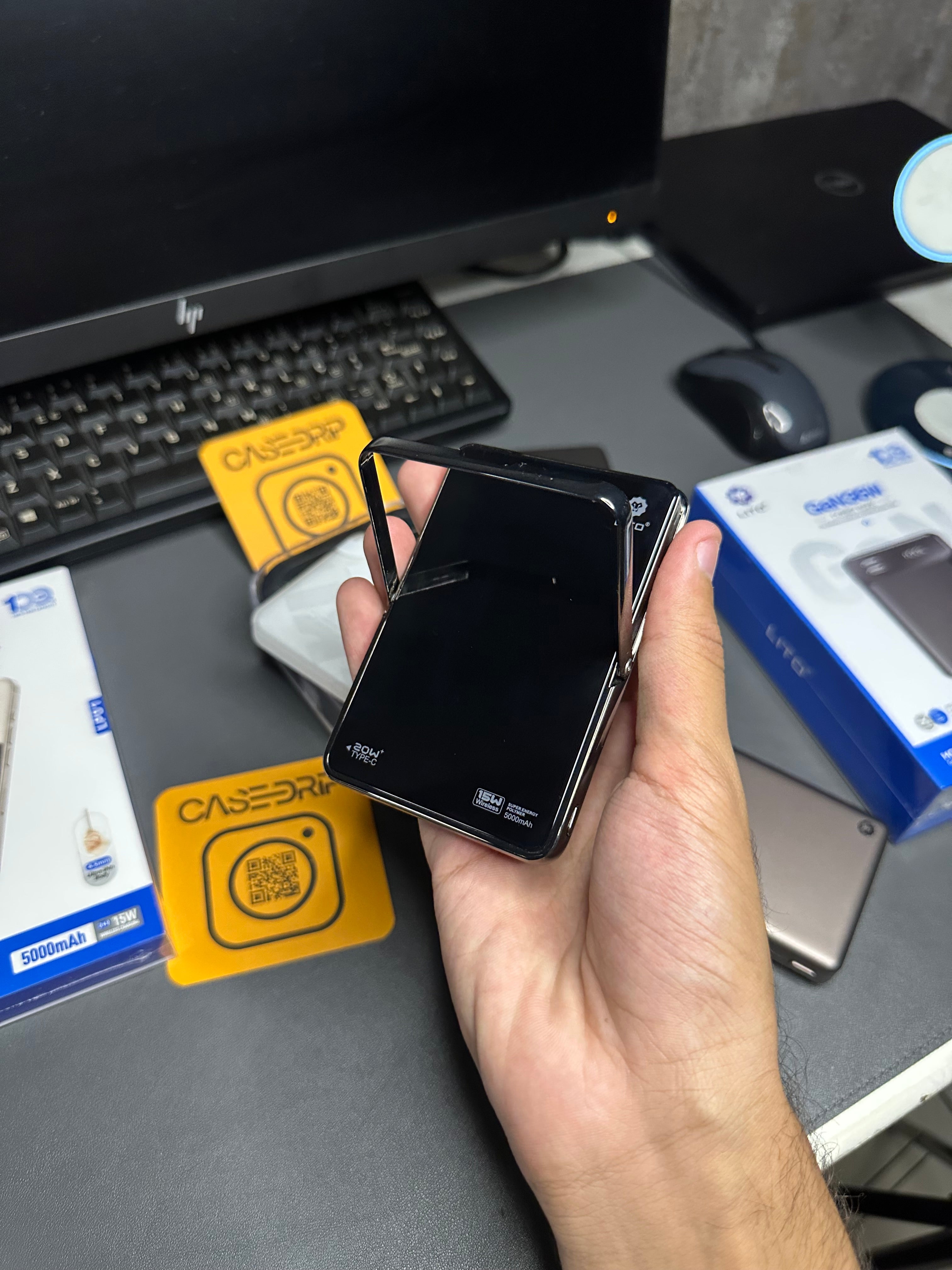 Lito mirror stand powerbank