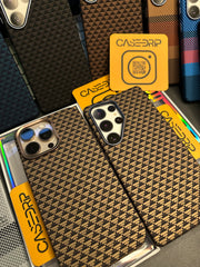 Desert gold triangled luxo samsung and iphone