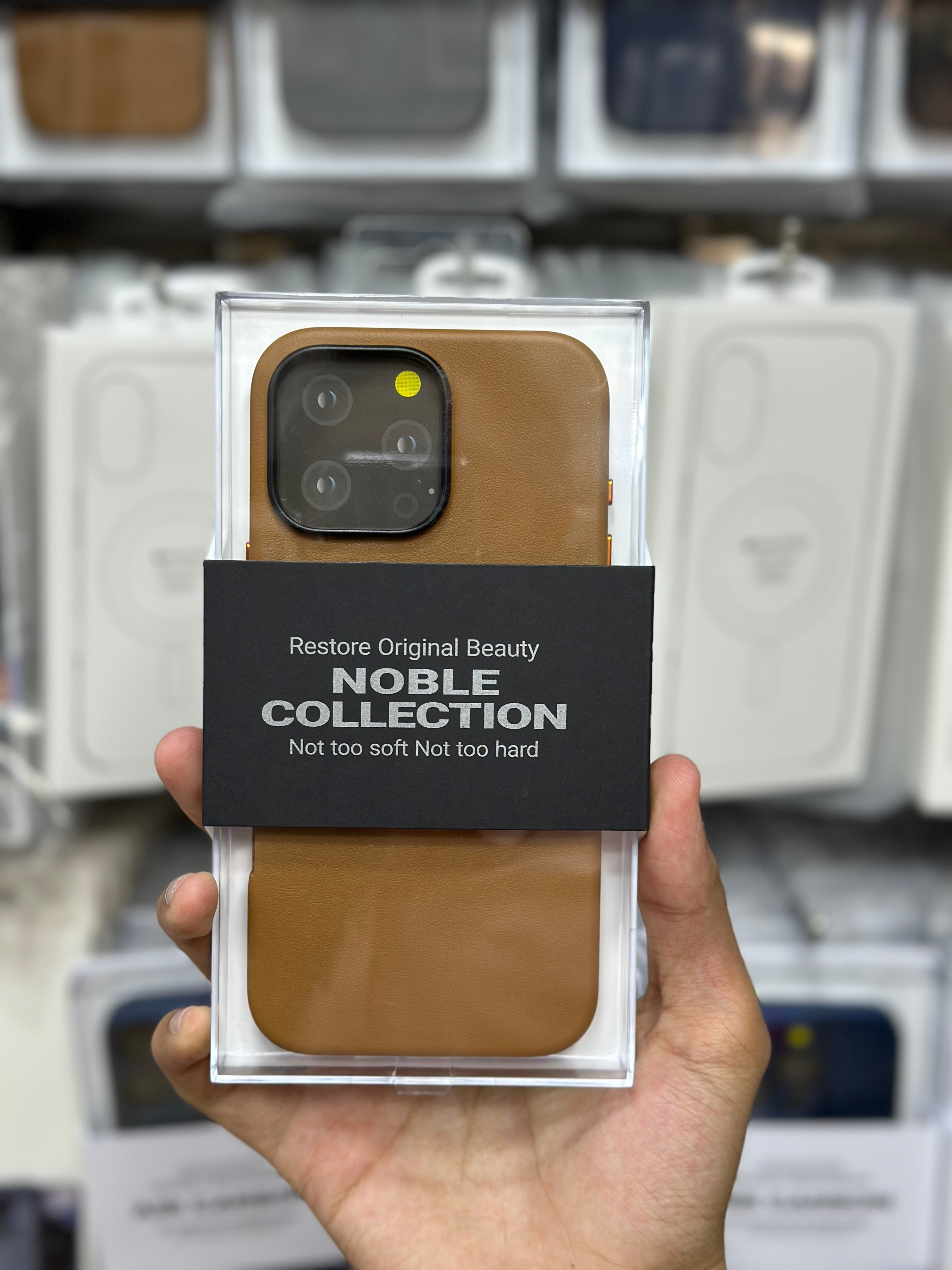 Noble Collection Leather Case Brown