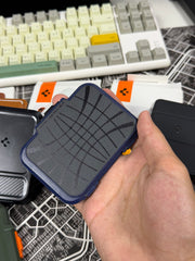 Spigen lock fit wallet