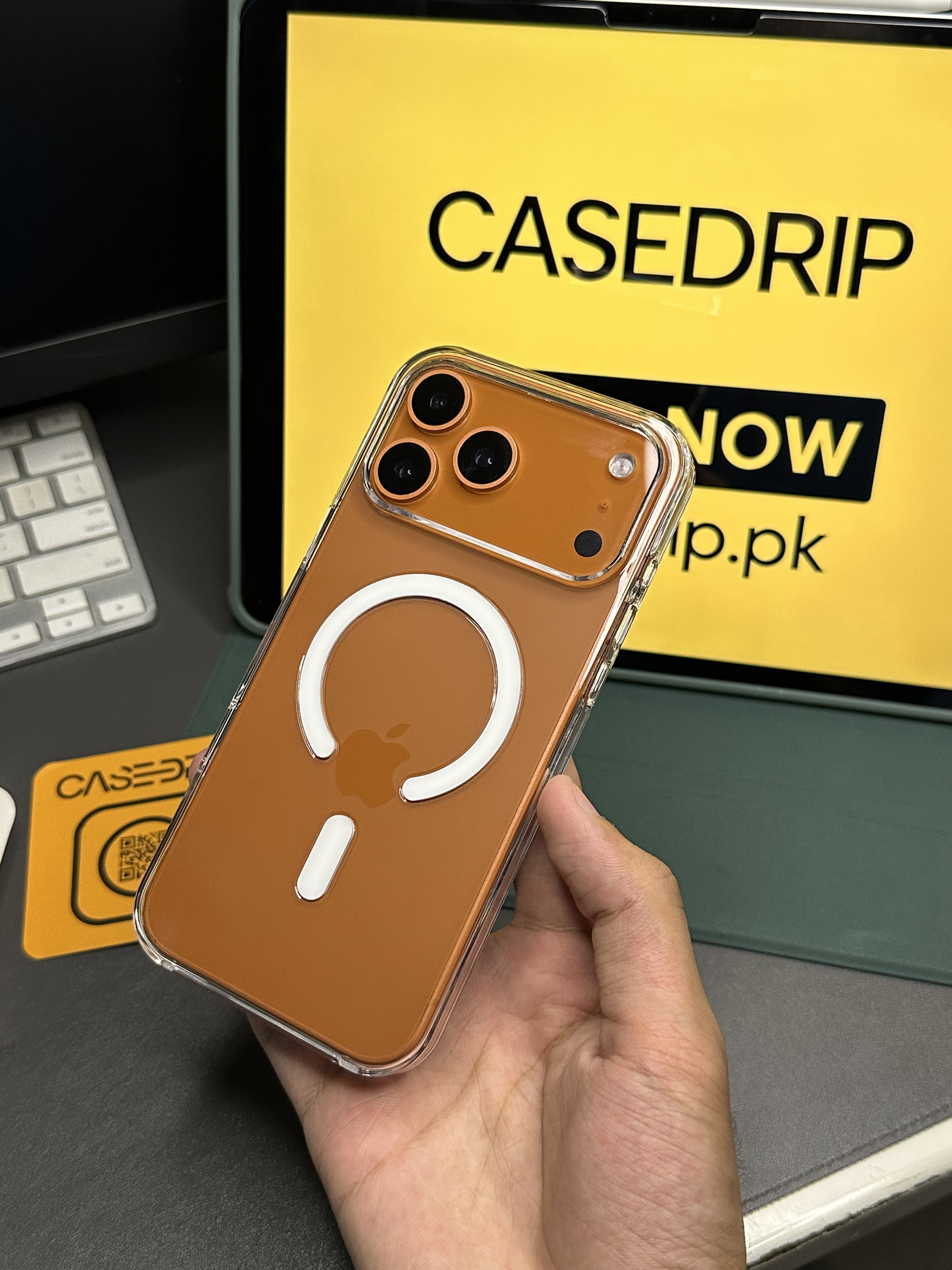 Apple clear case 17 series