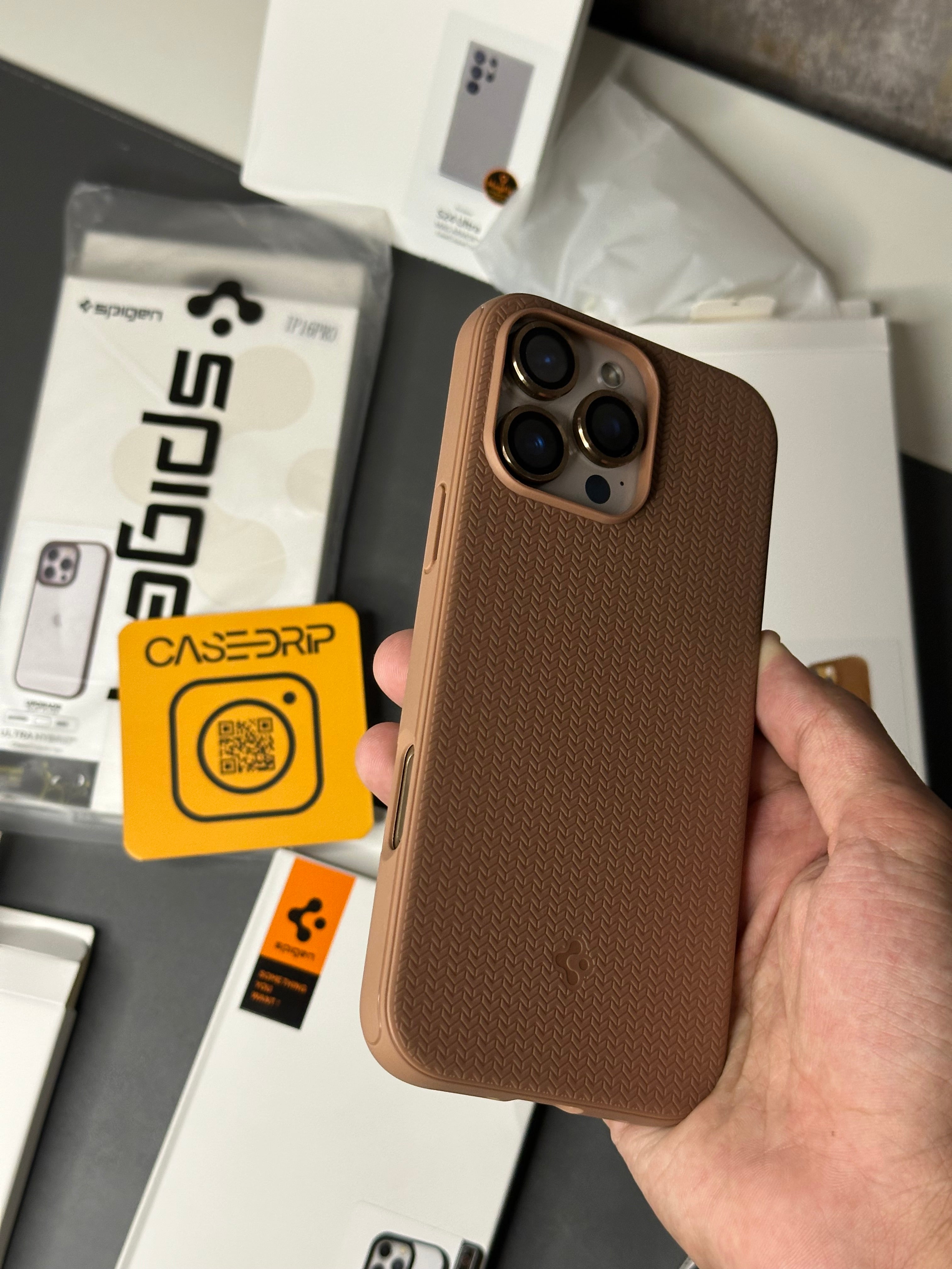 Spigen magarmour desert colour