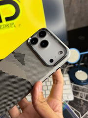 Luxo White Mountain Carbon Magsafe Case 17 Pro Max