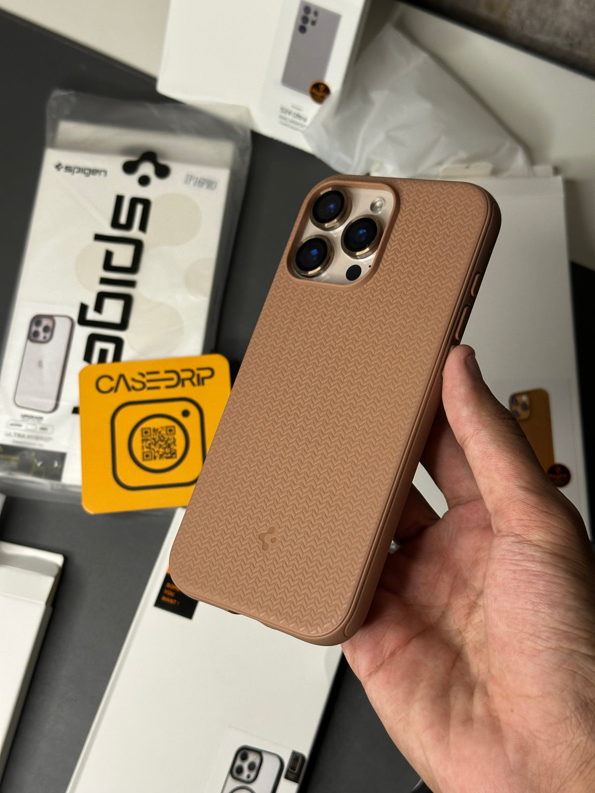 Spigen magarmour desert colour