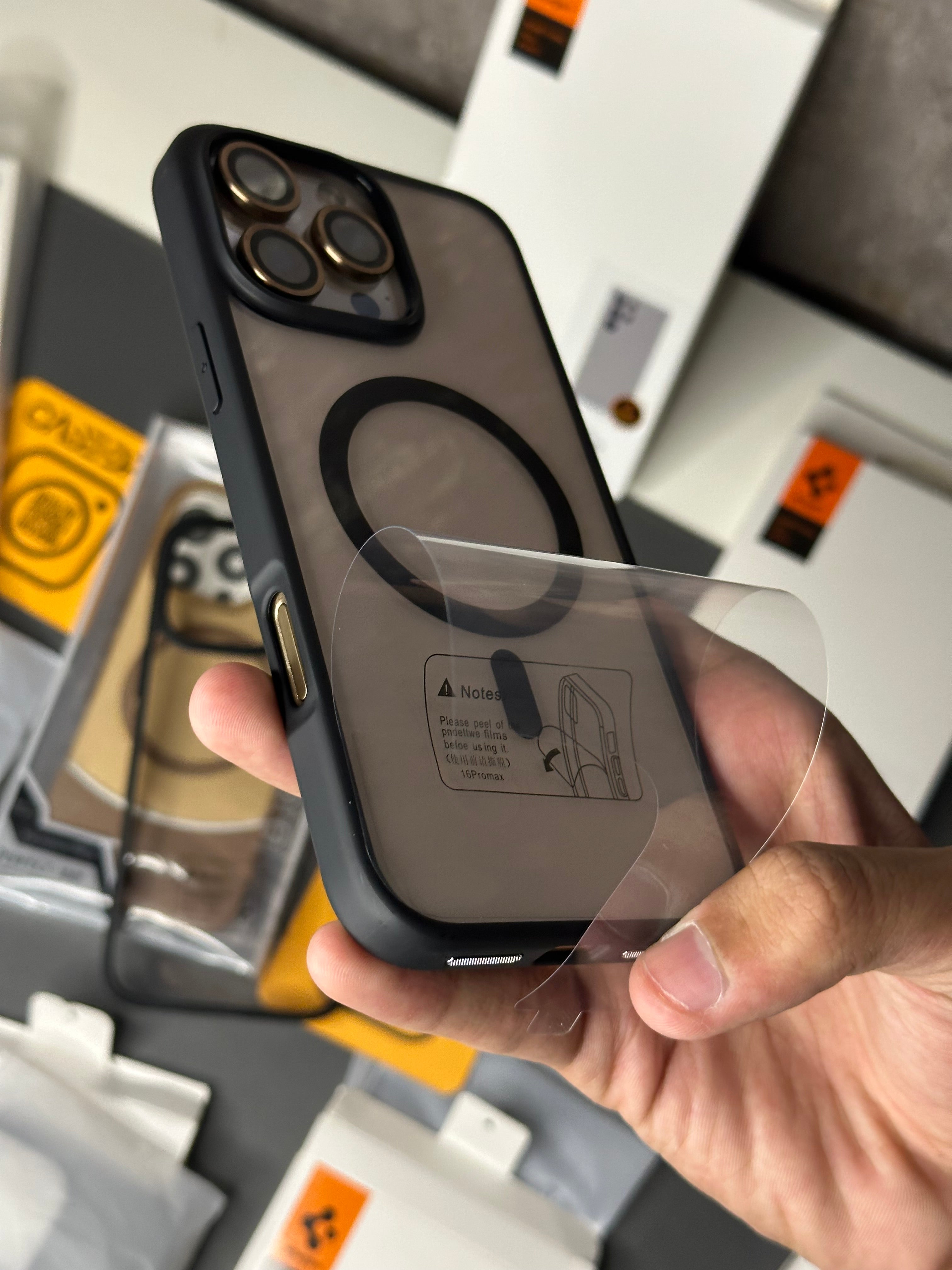 Spigen black border case