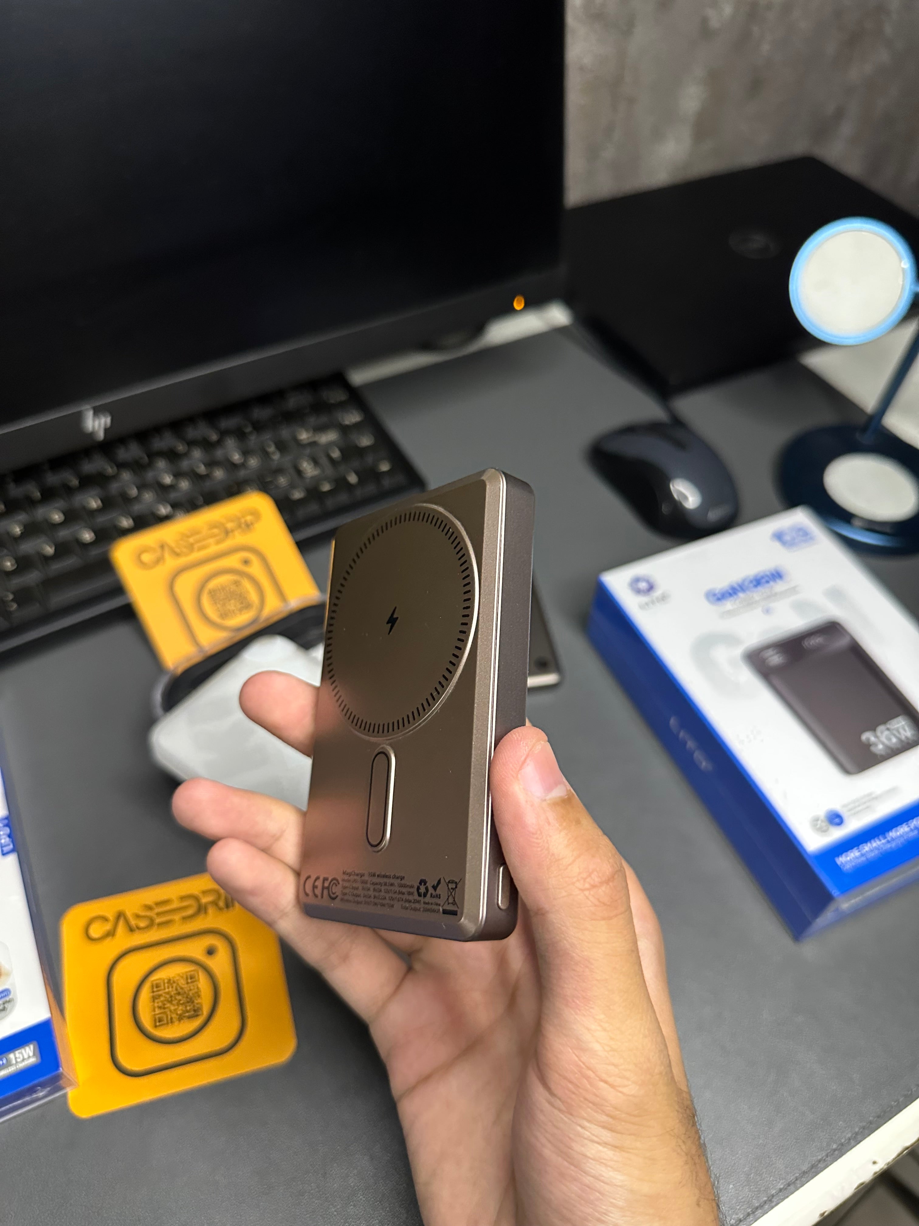 Lito wireless desert powerbank