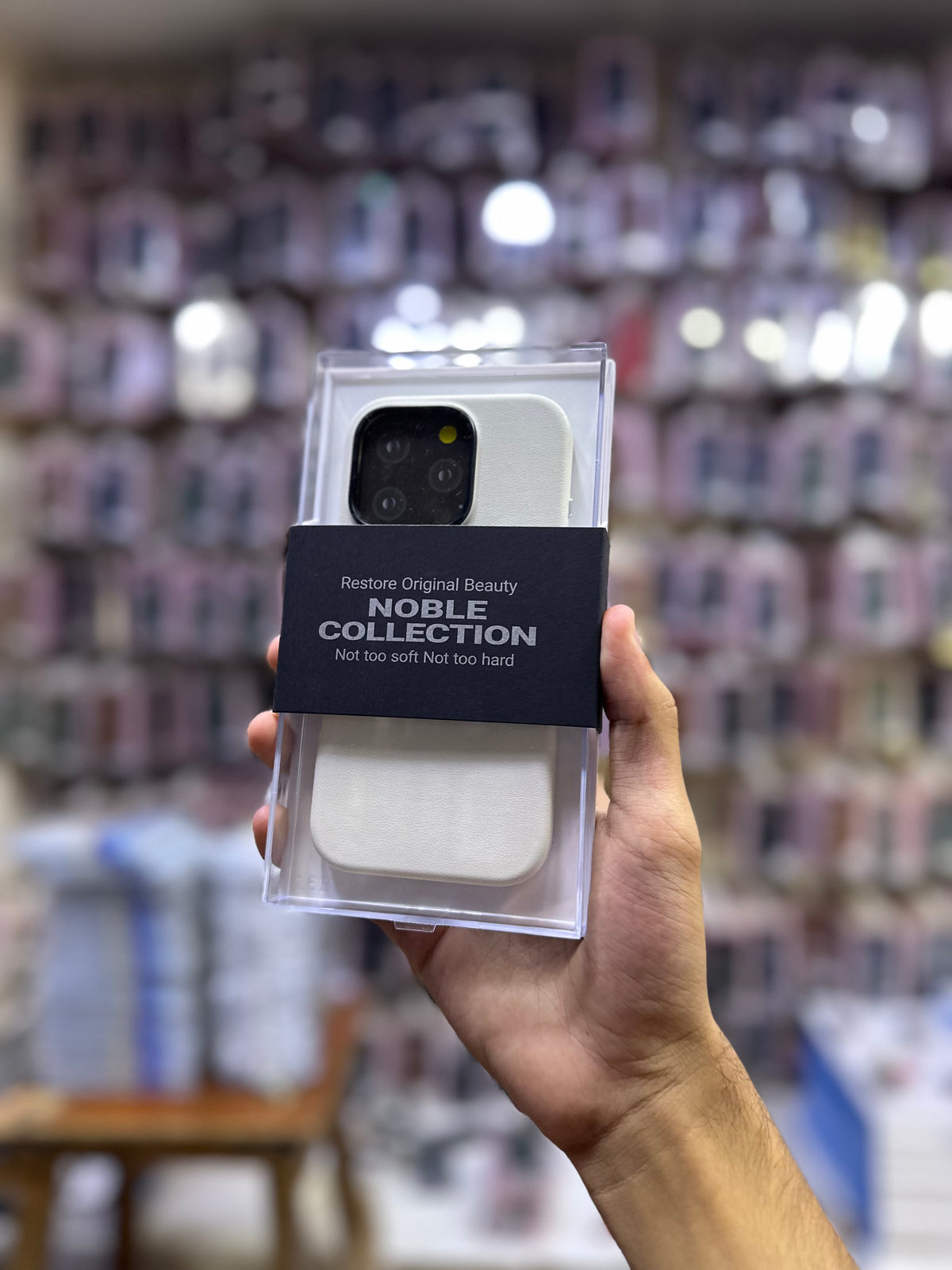 Noble Collection Leather Case White