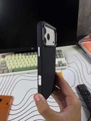 Luxo Black Carbon Pattern MagSafe Cases