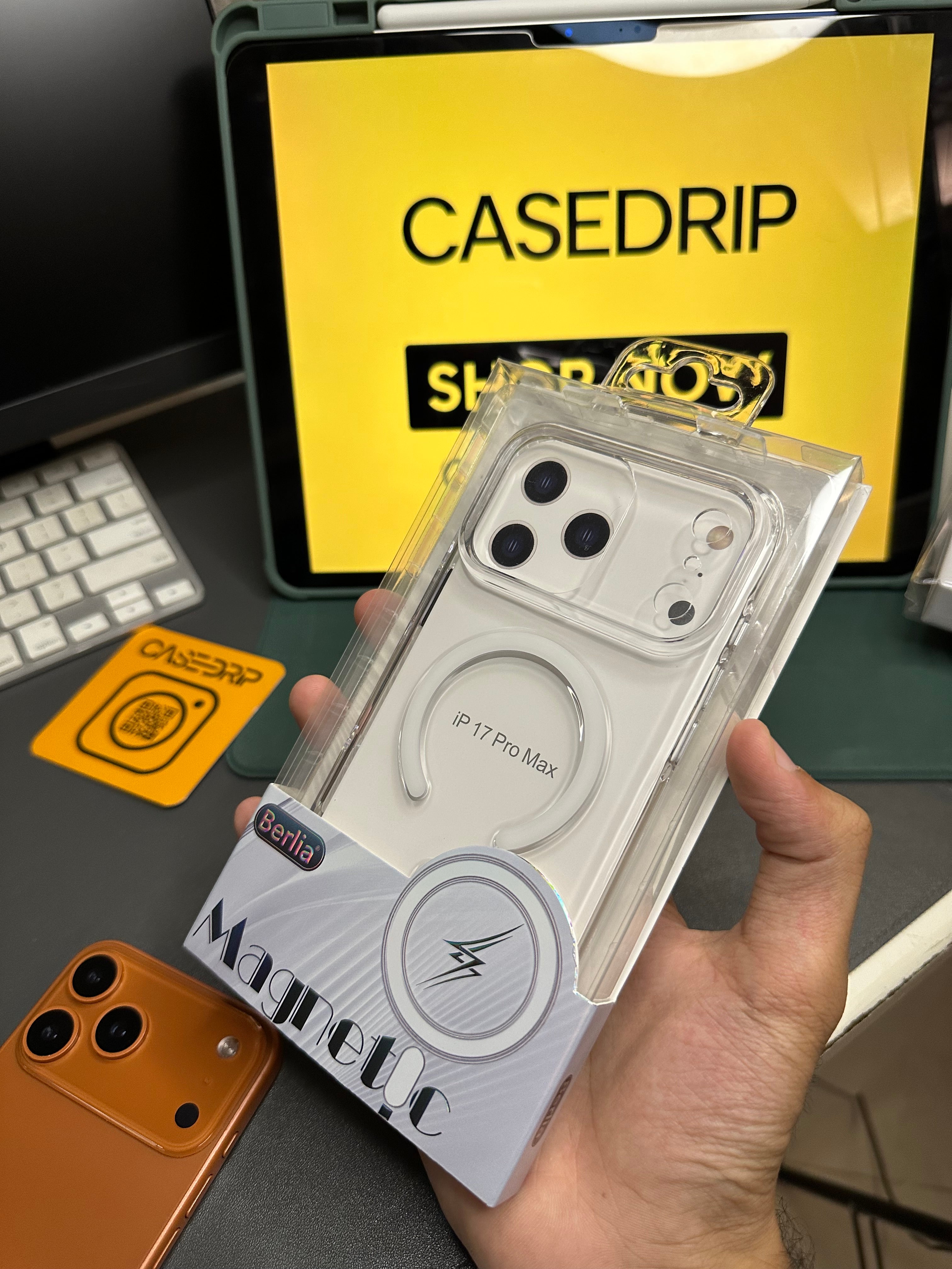 Berlia clear slim case iphone 17