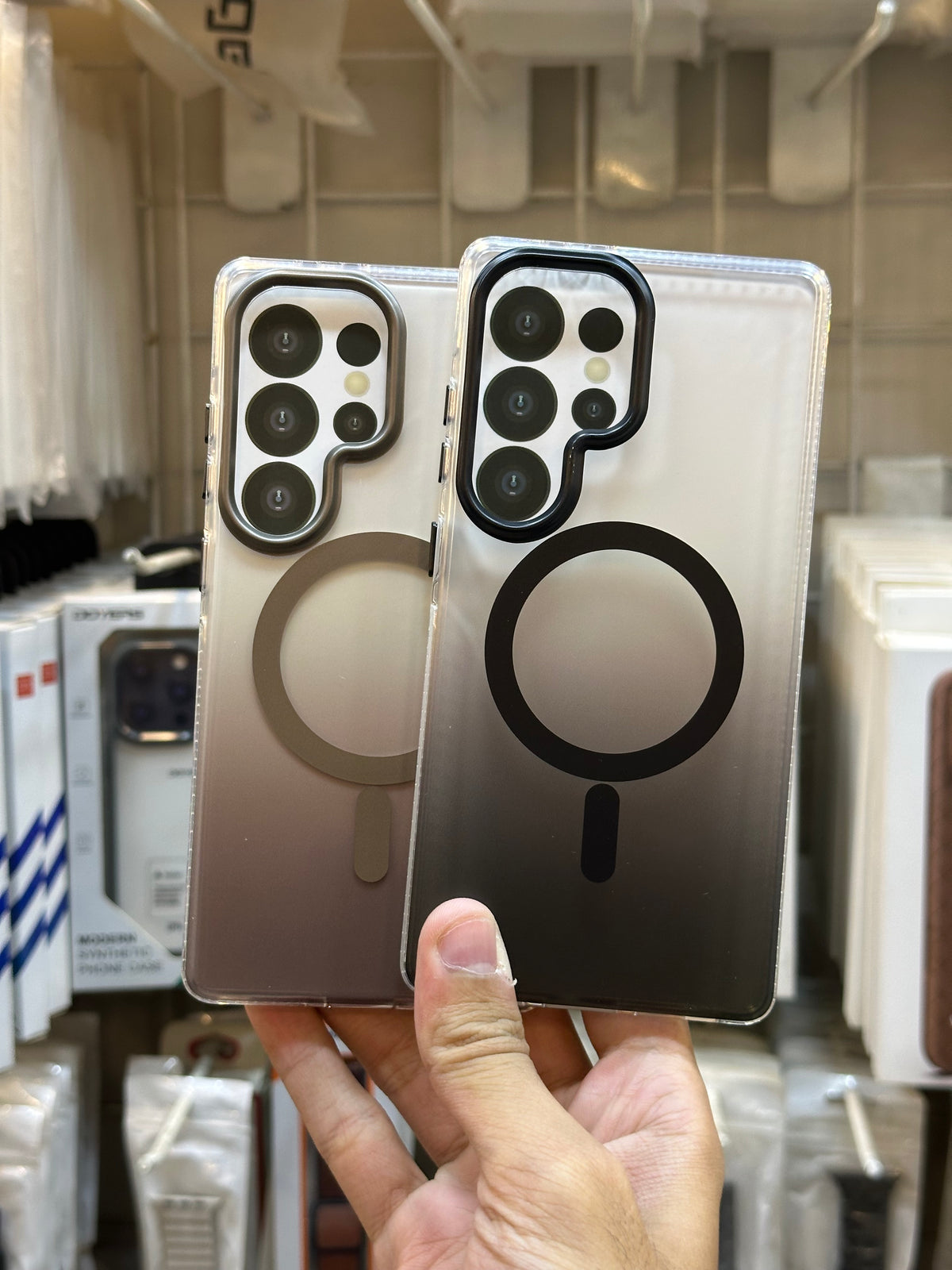 Bucksutti Dual Shade Matt Magsafe Case S25 ultra