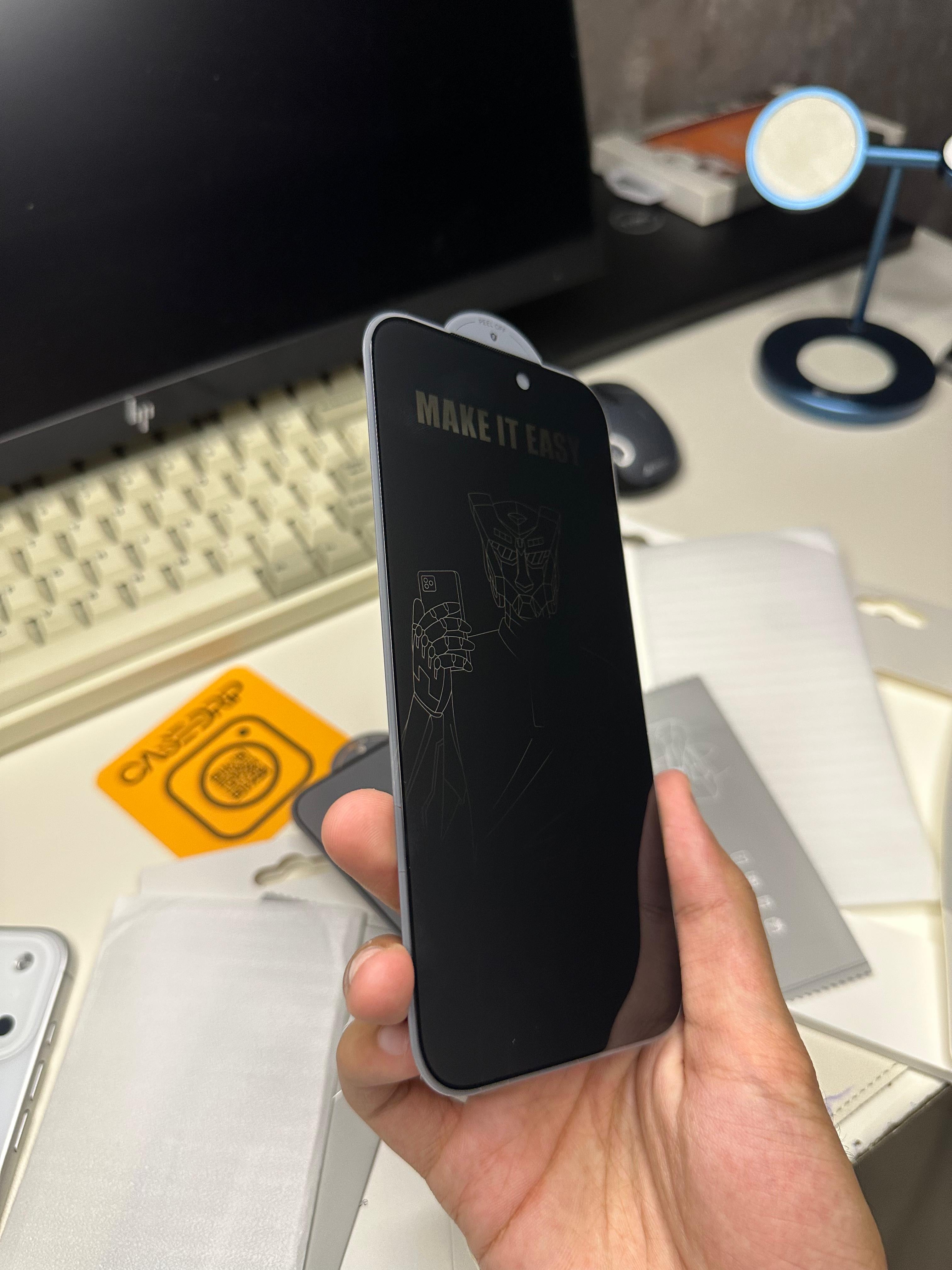 URR Glass Protector