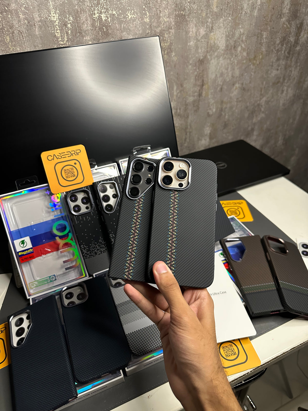 Luxo pitaka design 15/16 and samsung series.