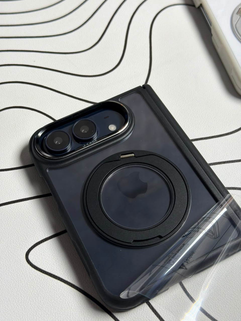 J Case Matt MagSafe Case with Hinge Protection and Stand for Iphone Duo