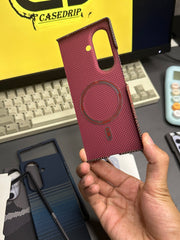 Z fold 7 magsafe luxo like pitaka desert sunset