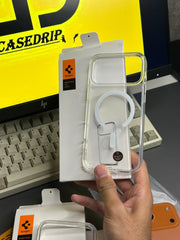 Spigen Clear Cases 17 Series