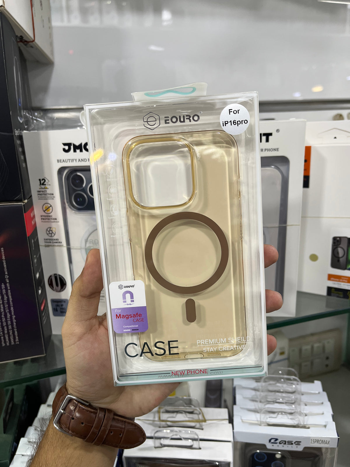 Euoro clear desert magsafe case 16 pro max