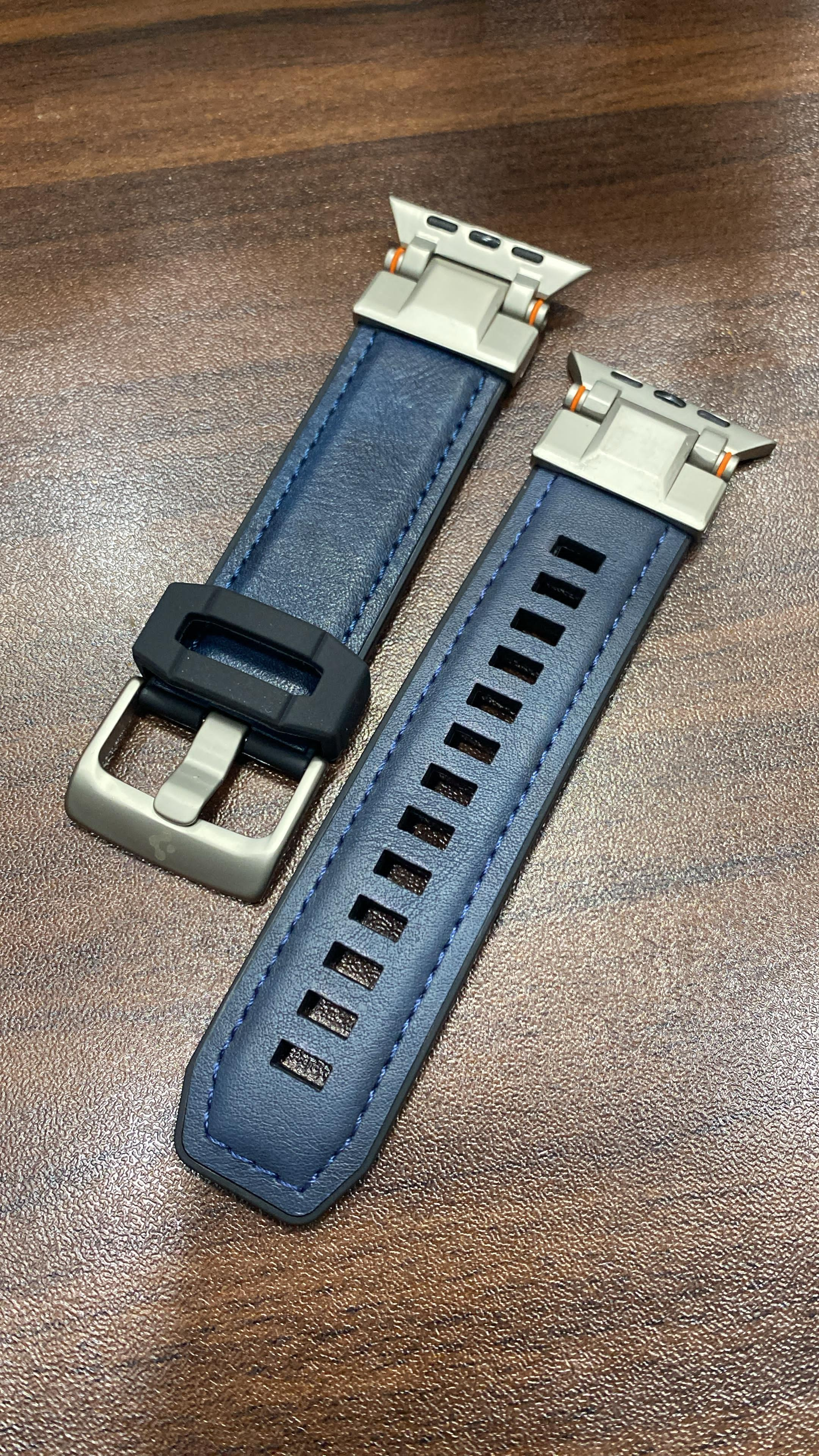 Spigen leather straps