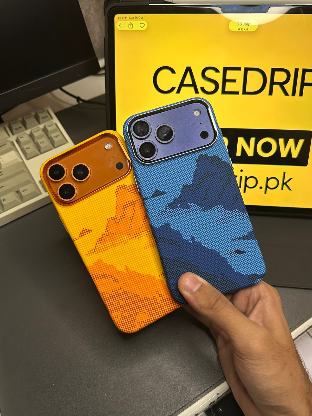 Luxo Mountain Pattern Design Carbon Case 17 Pro Max