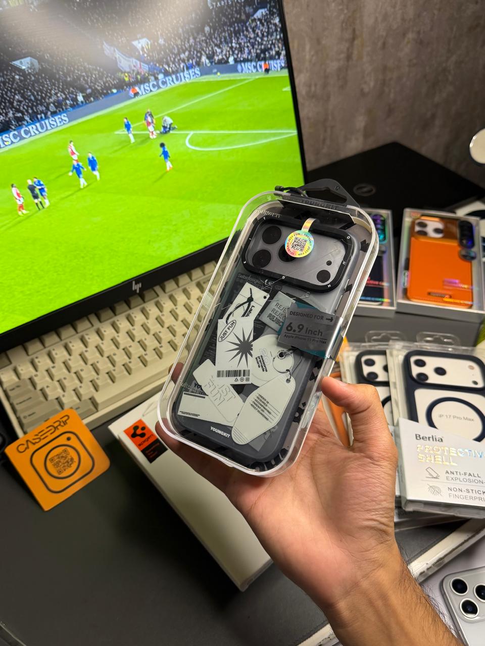 Youngkit Just Fun Magsafe Case Silver 17 Pro Max