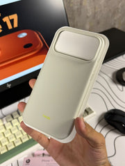 Beats 1:1  Plain Silicone Magsafe Case 17 Pro and 17 Pro Max